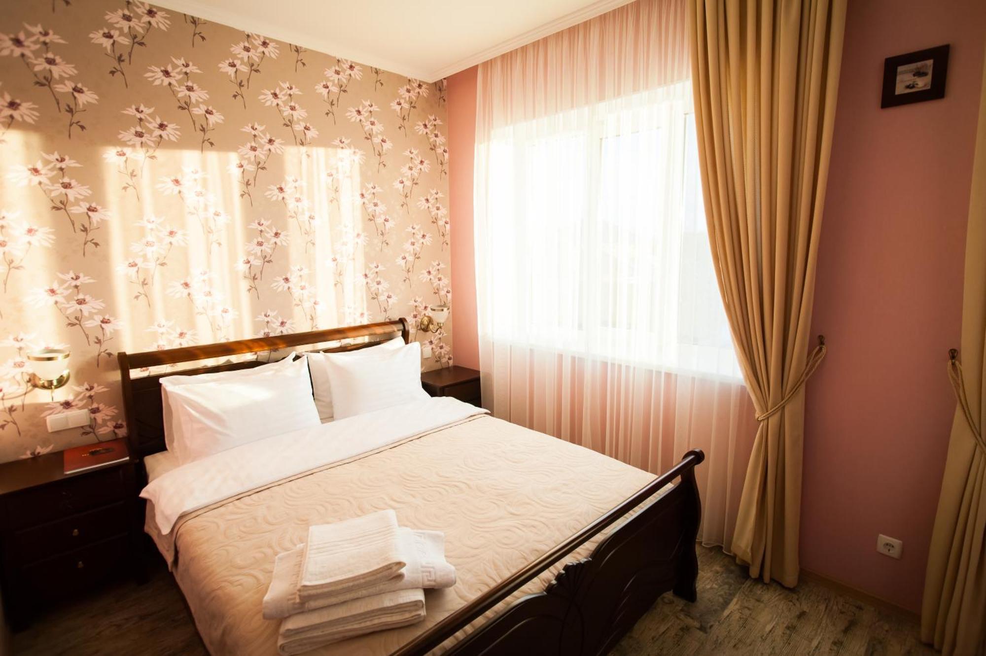 Harvest Hotell Vinnytsia Exteriör bild