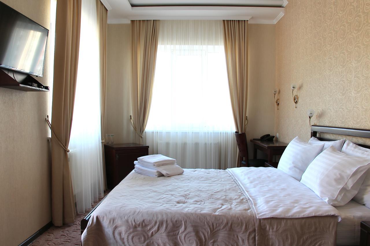 Harvest Hotell Vinnytsia Exteriör bild
